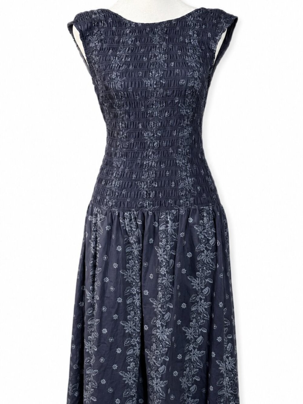 UNIVERSAL THREAD Smocked Cotton Blue Floral Print Midi Dress, Size Small